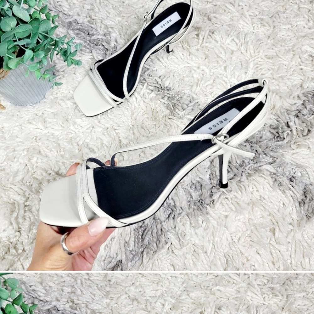 Reiss off white Bali leather strappy sandals NIB